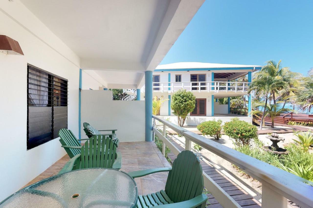 Condo #25 @ Beachside Villas Placencia Eksteriør billede